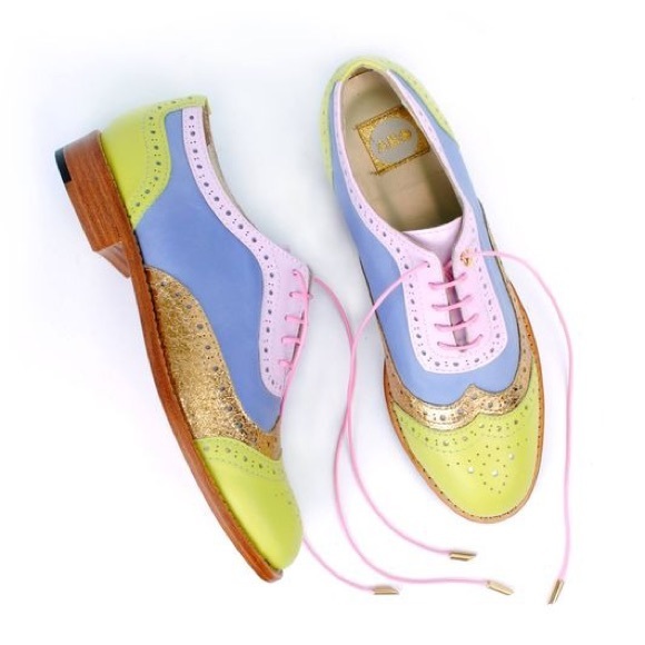 Handcrafted women oxford wingtip lace up brogue shoes - Picture 9 of 9